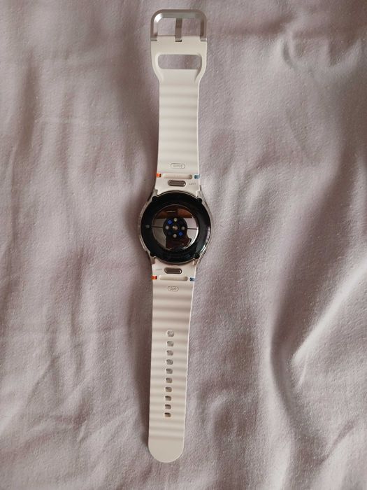 Смарт часовник Samsung Galaxy Watch7