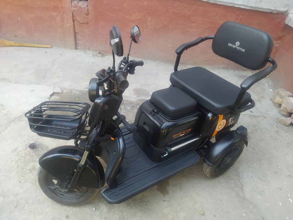 АНДИЖАН. Электро скутер Sevenmotors