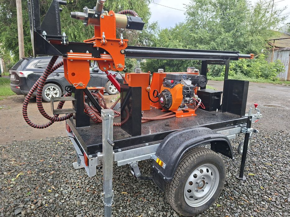 Продам буровой станок.