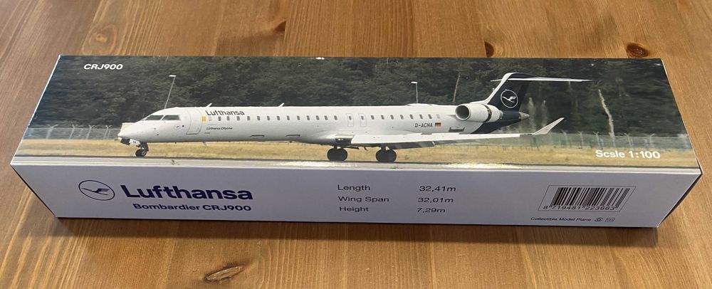 BOMBARDIER CRJ-900 LUFTHANSA Macheta avion Scara 1:100