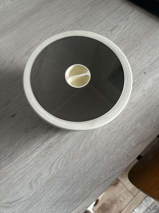 Продам встроенное мусорное ведро