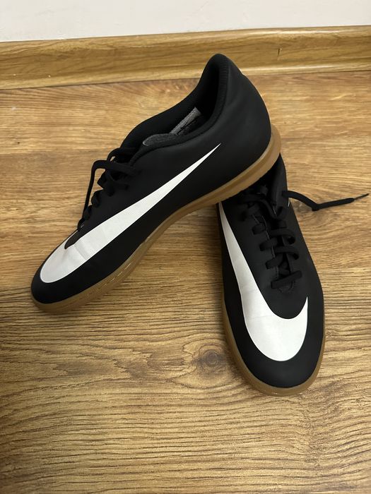Nike bravata original 42,5 р