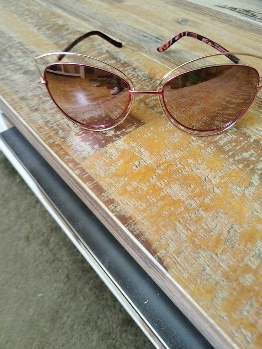 Слънчеви очила KWIAT