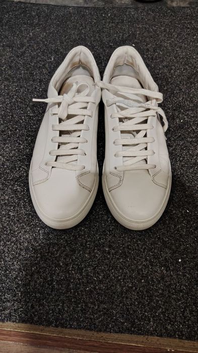 Massimo dutti. Бренд крассовки оригинал