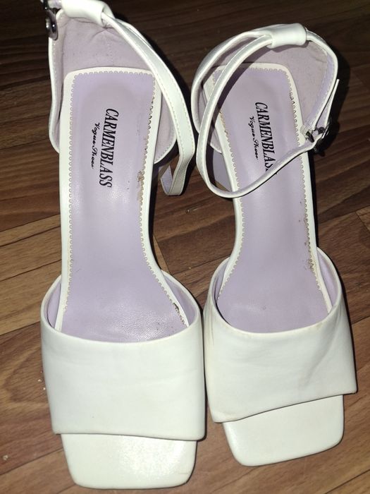 Продаю босоножки, состояние хорошое