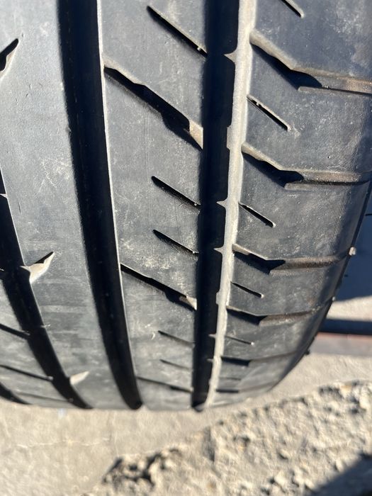 2 бр. летну гуми 255/35/21 Bearway DOT 4324 7 mm