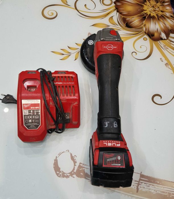 Акумулаторен ъглошлайф Milwaukee FUEL ONE-KEY M18 ONEFSAG125XPDB