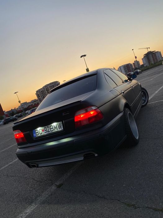 Se vinde BMW E39 520iA