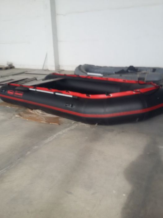 Продается лодка командор с матором