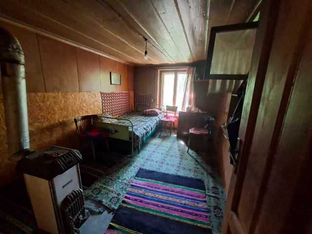 Двуетажна къща, кв. Бряг