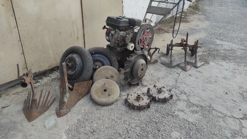 Карловски Трактор , Мотофреза , мотоплуг Агротехника