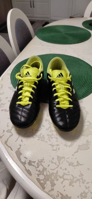 Ghete fotbal adidas copaletto nr 41