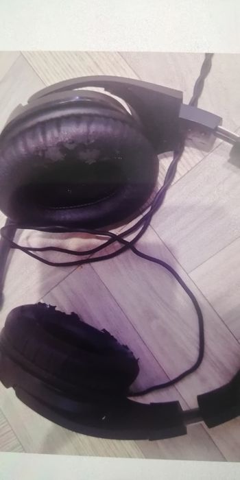 Наушник     Hyper