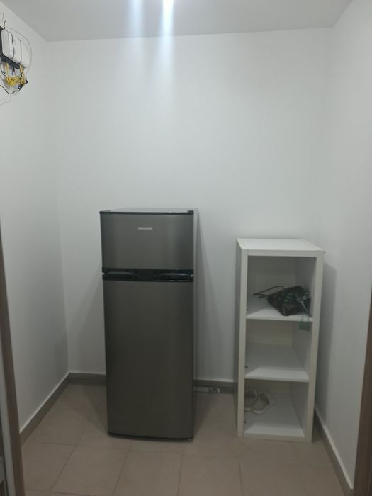 Închiriez garsoniera recent renovată, lângă școală nr 5