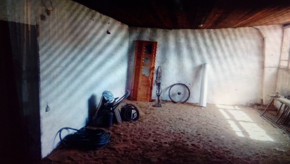 Промбаза,  c   ж\д дорогой , продам.