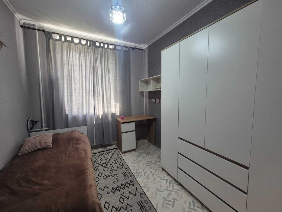 Продается 2к квартира в кирпичном доме, район ДКМ