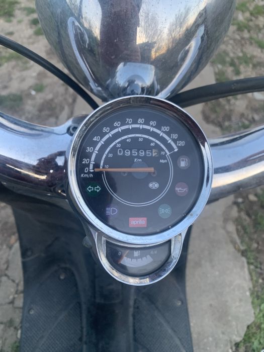 Scuter aprilia 49 am acte la el