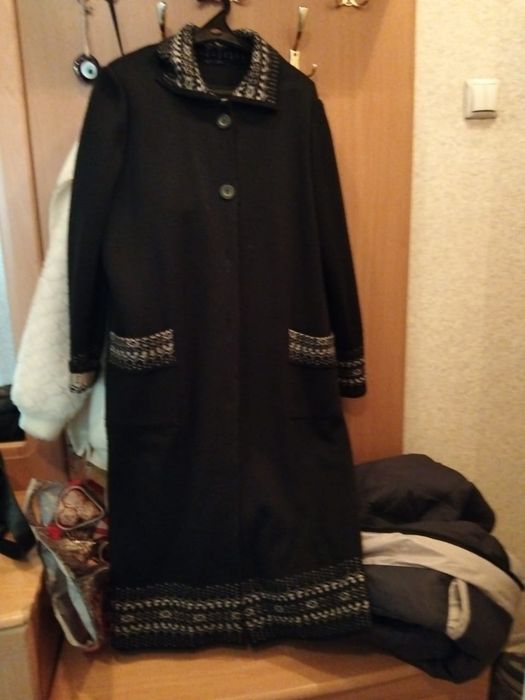 Продам куртку и кардиган.