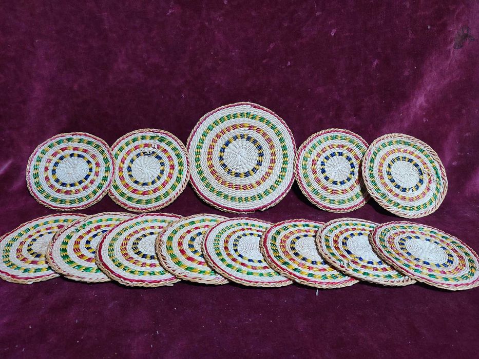 Suporturi pentru pahare, diferite materiale