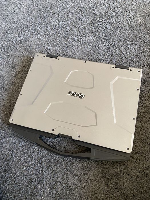 Vand laptop rugged Getac,în stare foarte buna.