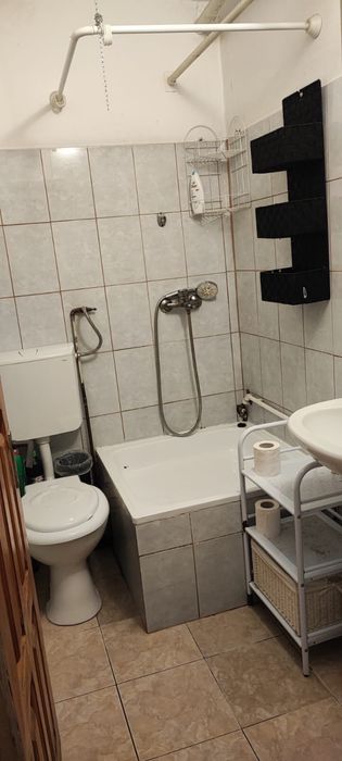 Garsoniera Decomandata 28mp la 10min de centru - Privat, fara agentii