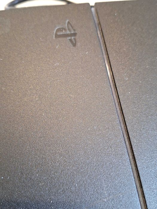 SONY Playstation 4 + Игра FIFA16