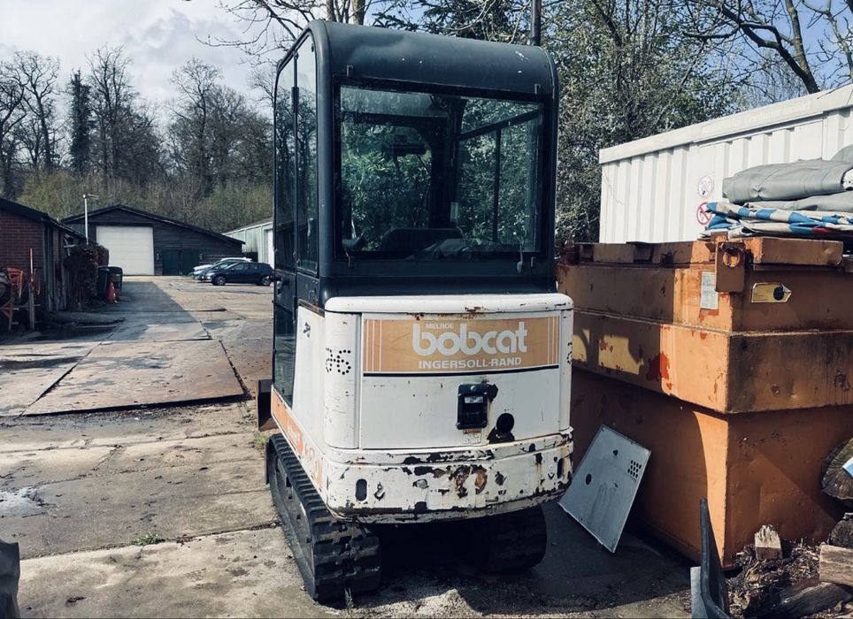 Mini excavator  Bobcat x320