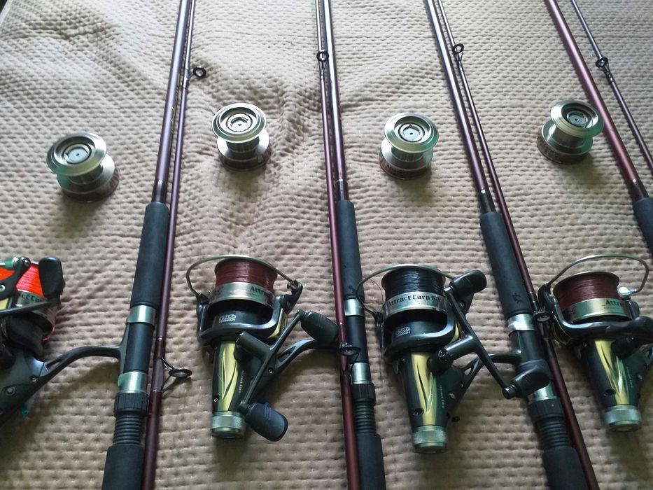 Комплекти ретро  въдици и макари