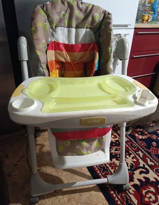 Стульчик для кормления