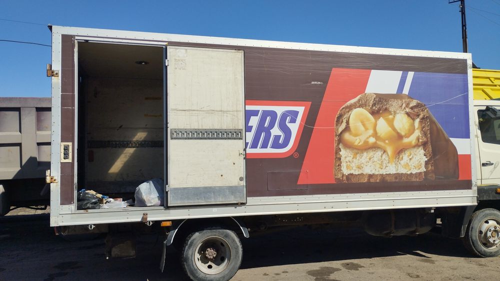 Продам будку с воротами