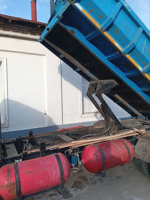 Isuzi sotiladi 2010 yil