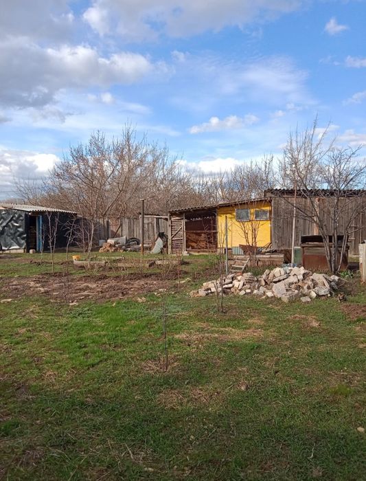 Продам дом в п. Бурлин