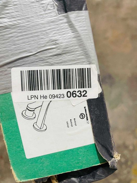 Robinet mixt pentru chiuvetă Hansgrohe Vivenis, cu montare la nivel, cu sistem de scurgere, crom