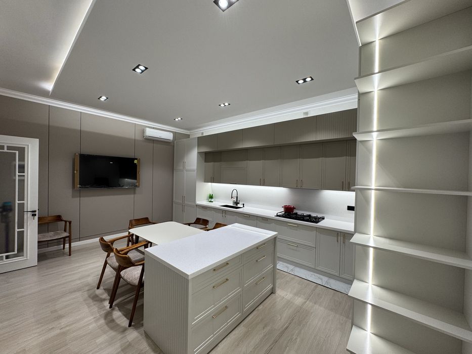 Ohunboboev 3.2 sotx hovli sotiladi