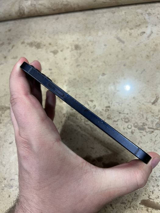 IPhone 12 64gb Black