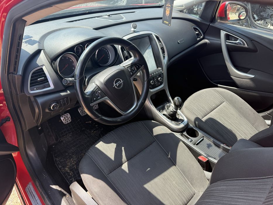 Opel Astra J 1.6 бензин 116 к.с. 2010 на части