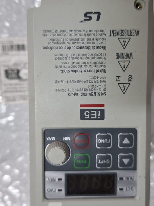 Convertizor de frecventa LS iE5 0,4kw