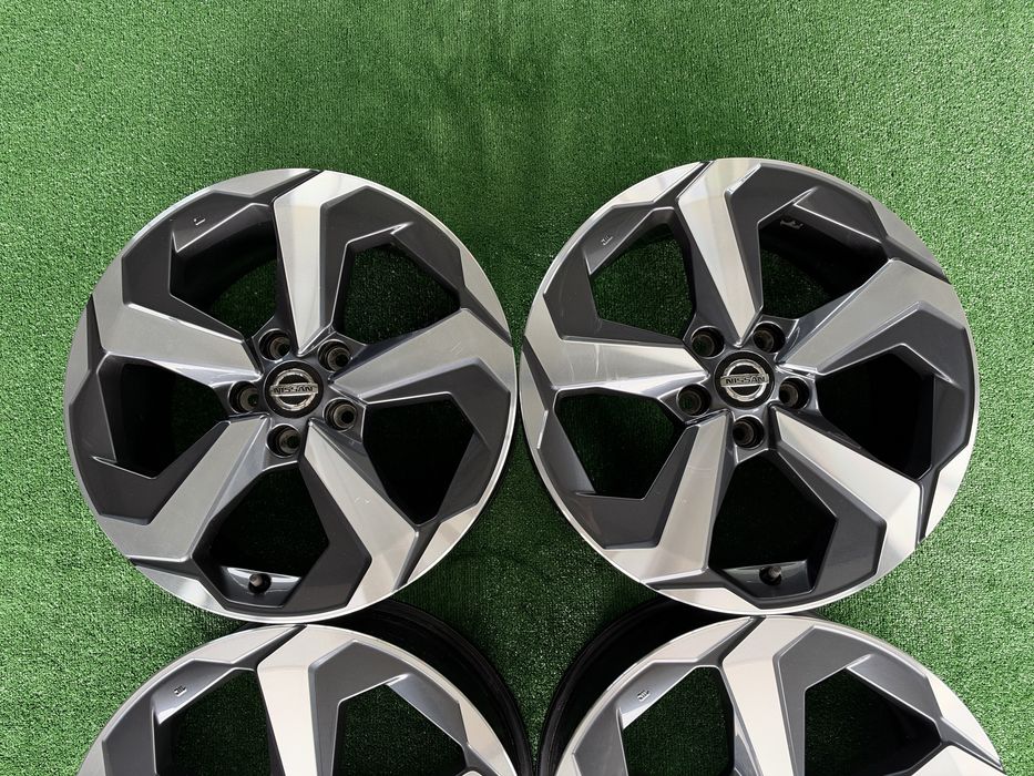 4бр. КАТО НОВИ 18” ОРИГИНАЛНИ Джанти 5х114.3 за -NISSAN/RENAULT/DACIA/Toyota/Honda- 7.5Jx18H2, ET45