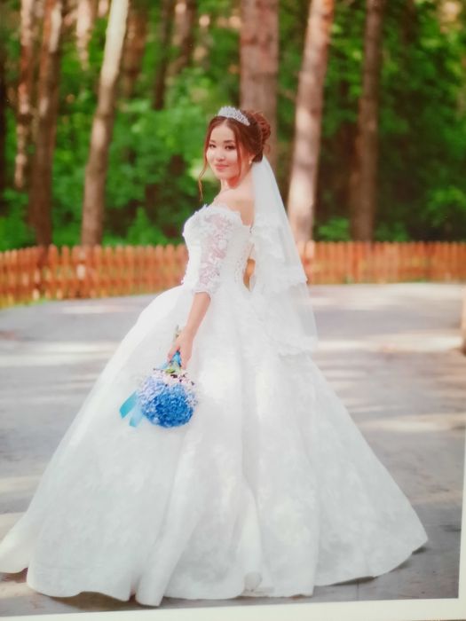 Свадебное платье