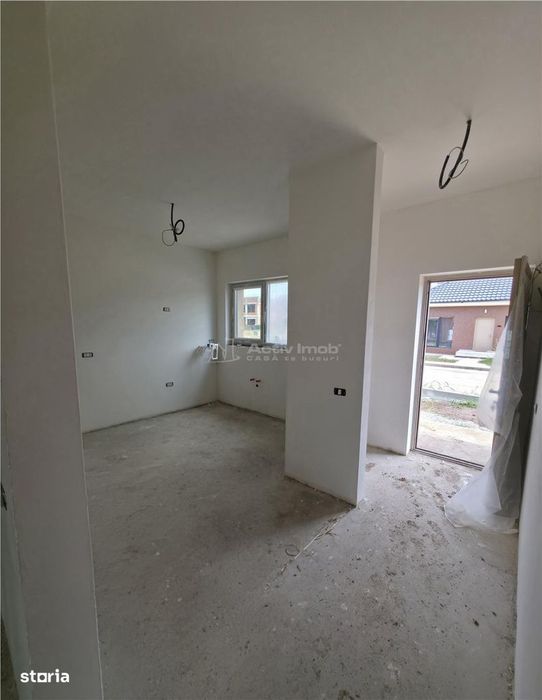 Casa individuala - Tunari - P + M - 5 camere - 2 bai - 165mp - 350mp t