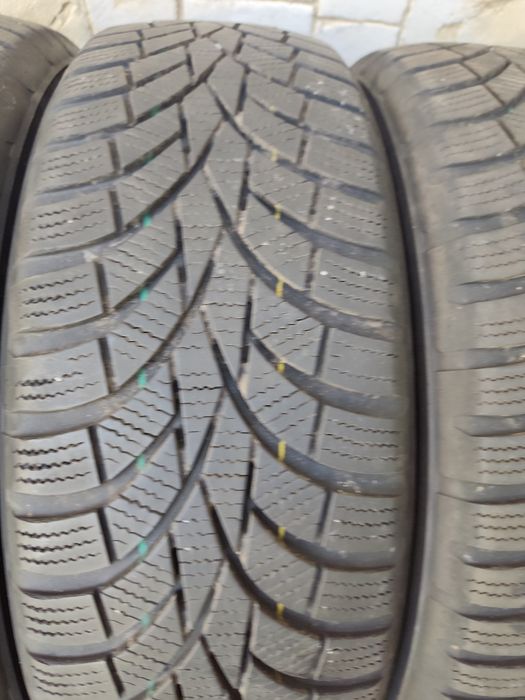 Зимни гуми TOYO 185/60/16 dot 23, 185/60R16