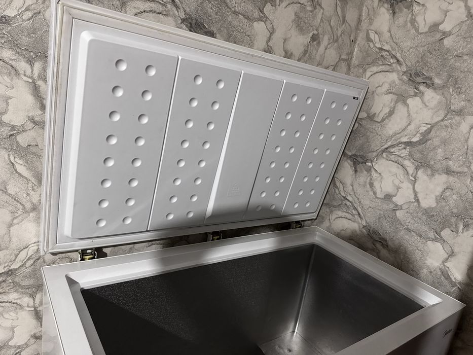 Морозильник Midea сарыағаш