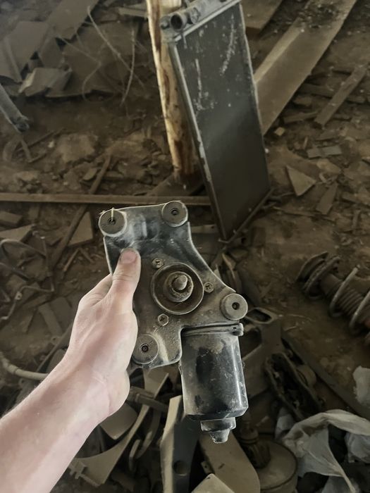 Запчасти на мазда кронас