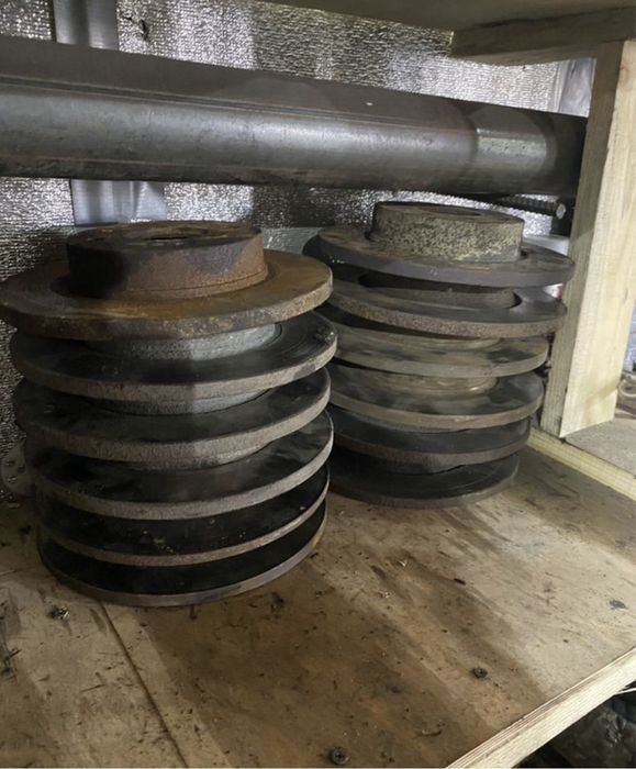 Торможнве диски  ваз 2114