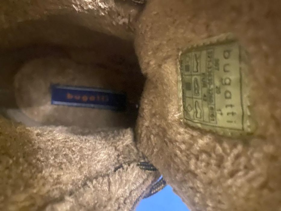 Кожаные ботинки. BUGATTI