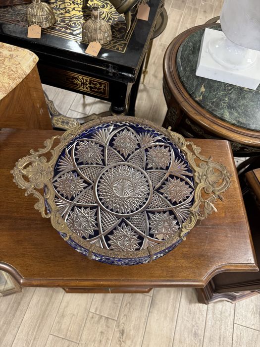 Fructiera deosebita din cristal cu montura din bronz