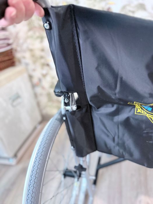 Прогулочная коляска,Тростик палочки