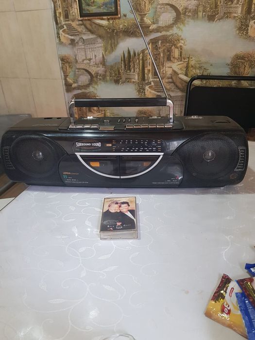 Продам Магнитофон 2 кассетный