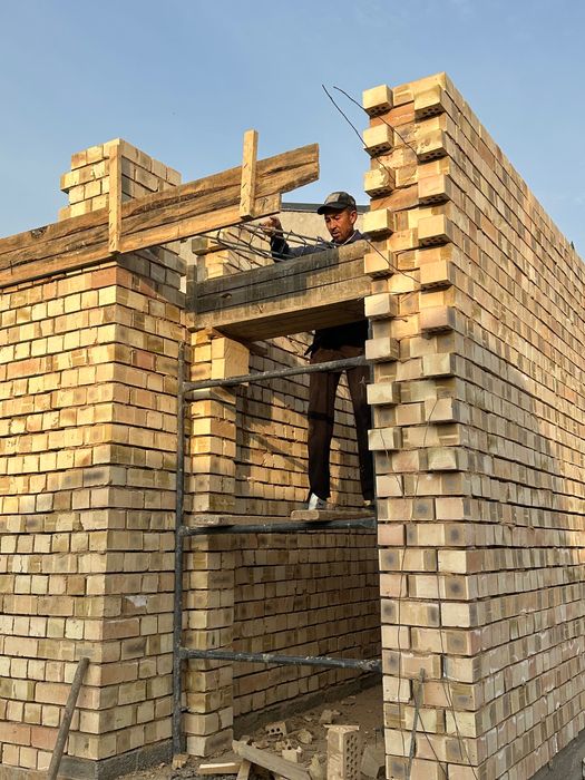 Yengi qurilgan uy sotiladi