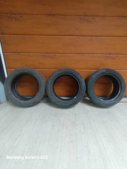 2 броя летни гуми 225 55 17 Pirelli Cinturato 4-5mm. грайфер Run Flat